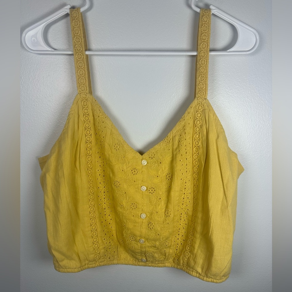 American Eagle Outfitters Yellow Eyelet cropped Tank Top Size XL
